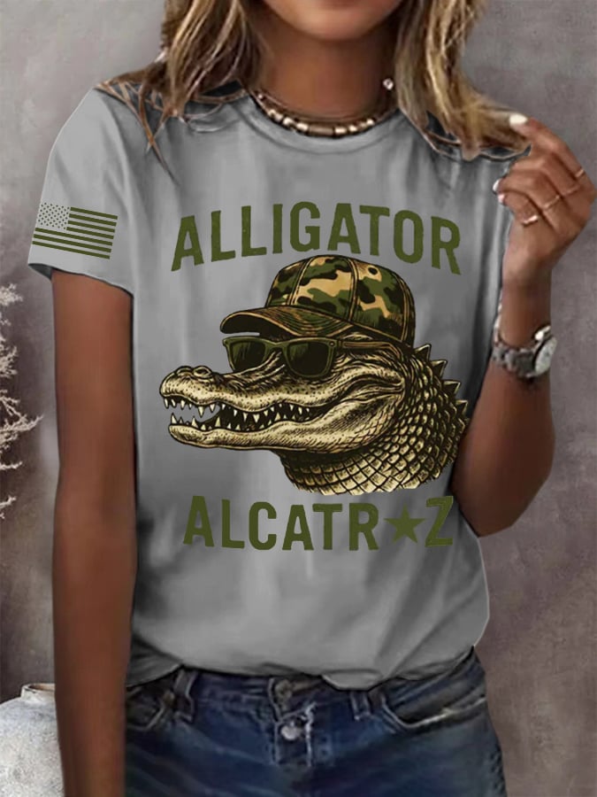 Women's Retro Alligator Alcatraz Funny Florida Everglades Dark Humor Print T-Shirt