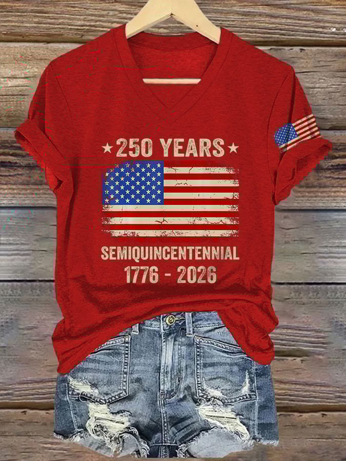 V-Neck Retro 250 Years Semiquincentennial 1776 - 2026 Print T-Shirt