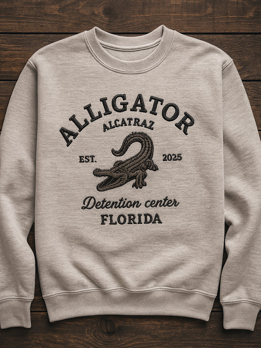 Vintage Alligator Alcatraz Fun Florida Everglades Art Print Casual Sweatshirt