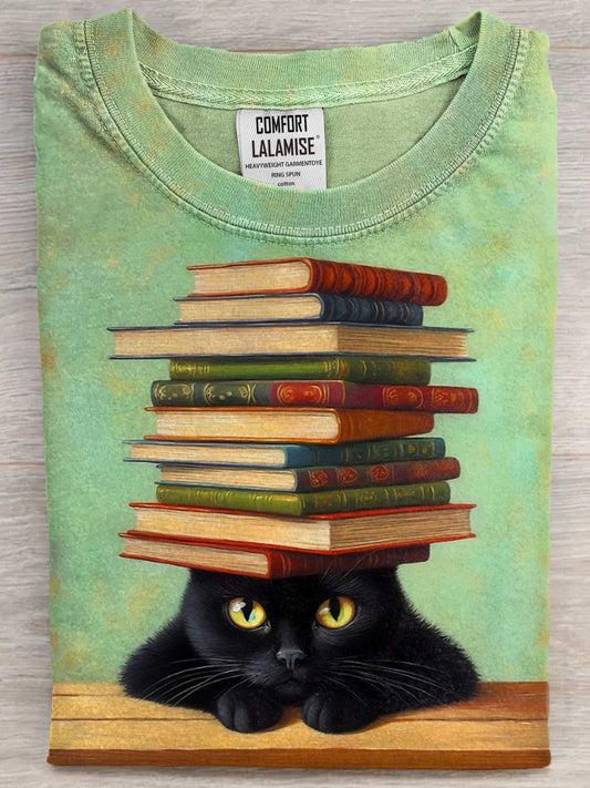 Books on cat's head Art Print Causal Cotton Short Sleeve T-shirt